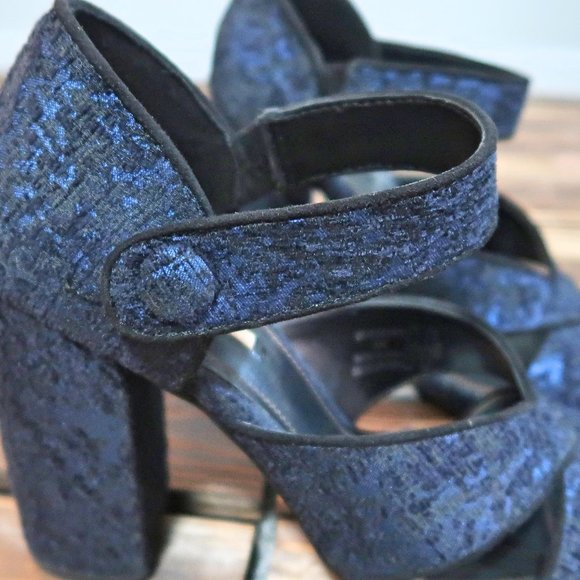 Zara Block Tapestry Heels Sandals 8 - Picture 6 of 11